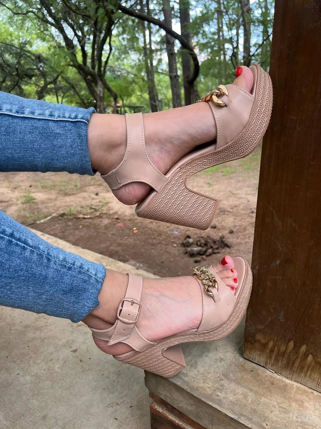 SANDALIA DE TACON 300097