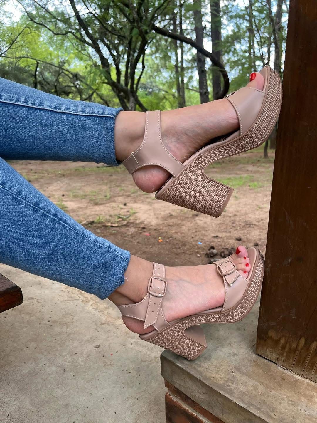 SANDALIA DE TACÓN 300096