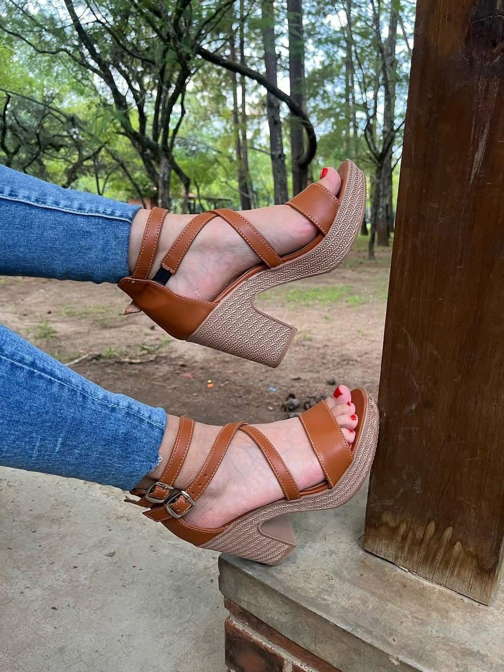 SANDALIA DE TACÓN 300094
