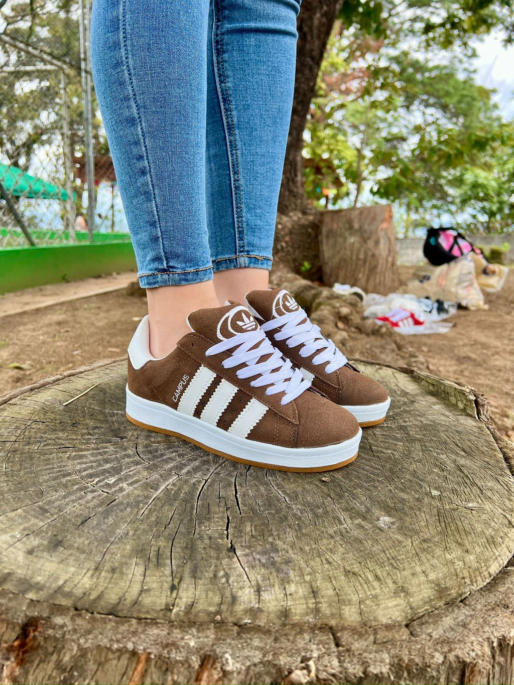 TENIS 140215