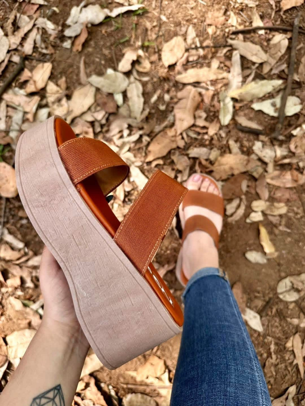 SANDALIA PLATAFORMA 300140