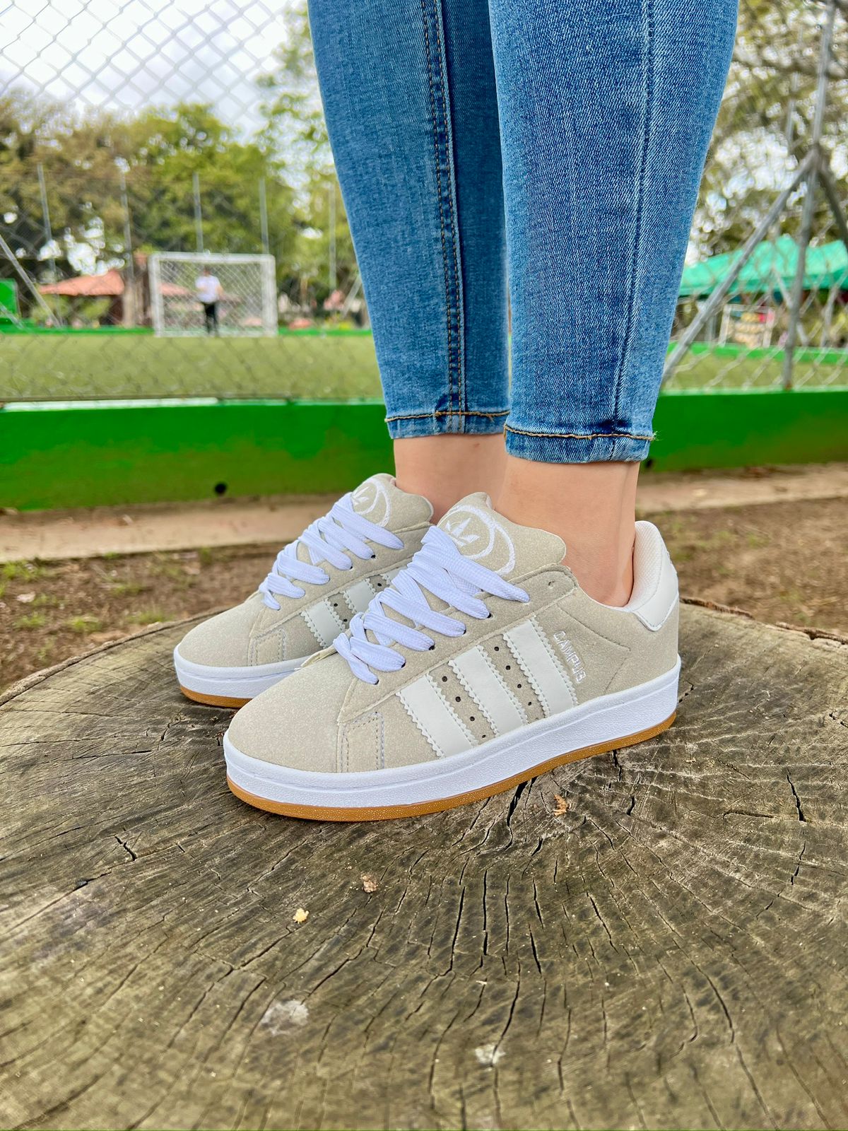 TENIS 140215