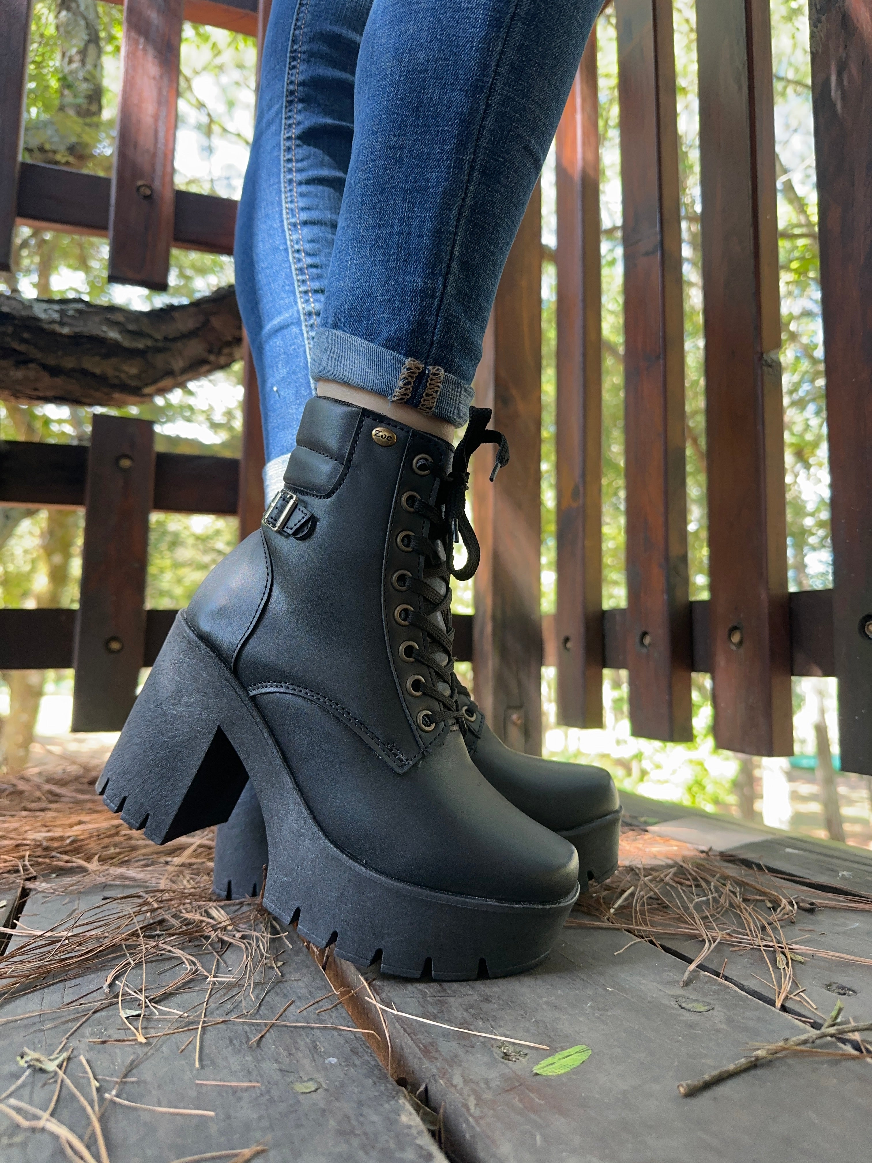 BOTIN MELISA 120131